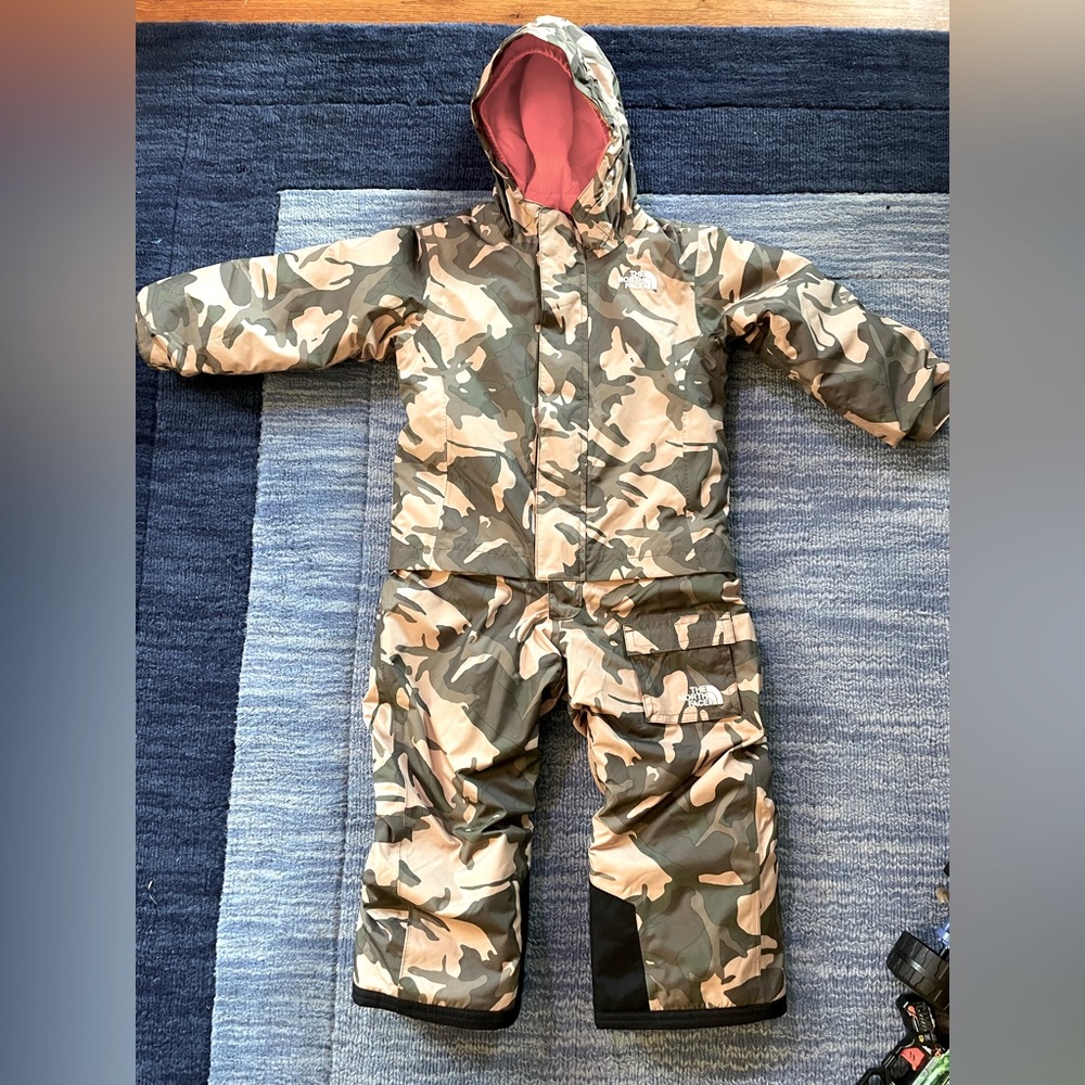 North Face snow suit
